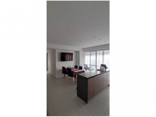 Apartamento de 3 alcobas en venta en Asdesillas, Sabaneta, 83 m² · foto 7 de 11