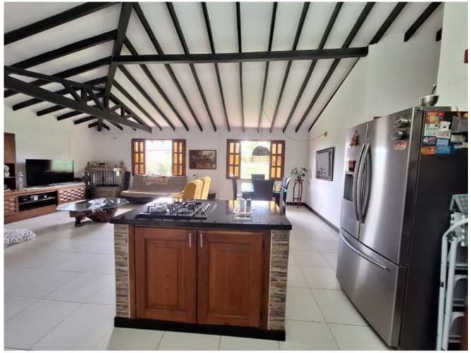 Casa de 3 alcobas en venta en Pontezuela, Rionegro, 215 m² · foto 13 de 24