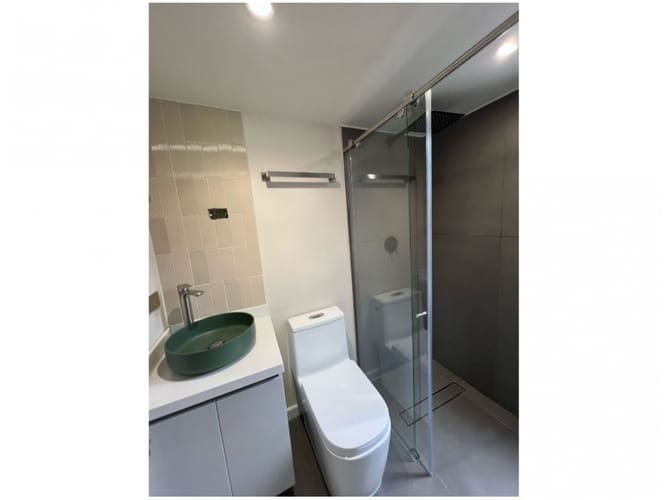 Casa de 3 alcobas en venta en Los Naranjos, Medellín, 215 m² · foto 17 de 24