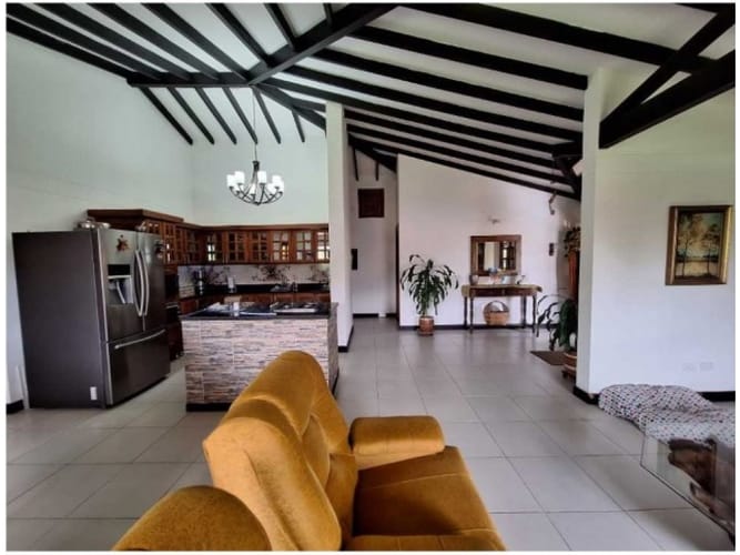 Casa de 3 alcobas en venta en Pontezuela, Rionegro, 215 m² · foto 17 de 24