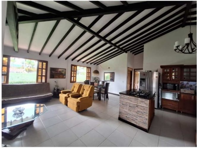 Casa de 3 alcobas en venta en Pontezuela, Rionegro, 215 m² · foto 19 de 24