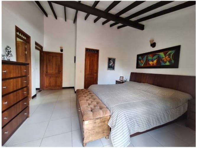 Casa de 3 alcobas en venta en Pontezuela, Rionegro, 215 m² · foto 23 de 24