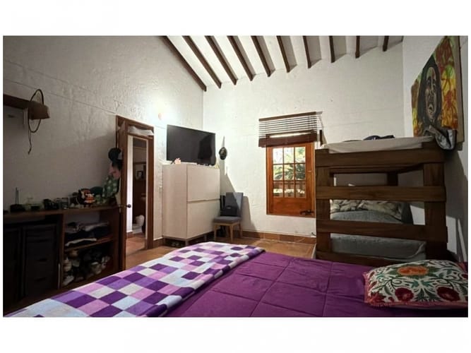 Casa de 3 alcobas en venta en La Culebra, Medellín, 280 m² · foto 12 de 24