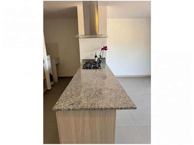 Apartamento de 2 alcobas en venta en Santa Elena, El Retiro, 68 m² · foto 5 de 12