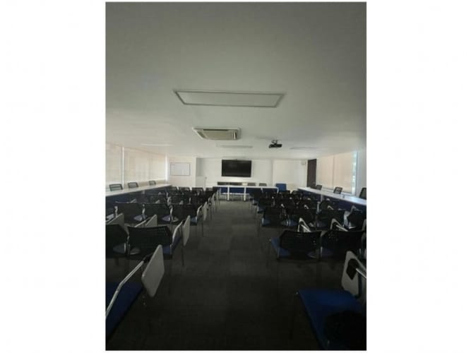 Oficina en venta en Los Balsos, Medellín, 53 m² · foto 11 de 13