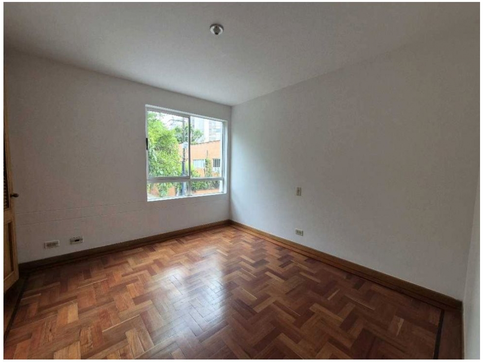 Apartamento en venta en El Poblado, Medellín · foto 5 de 16