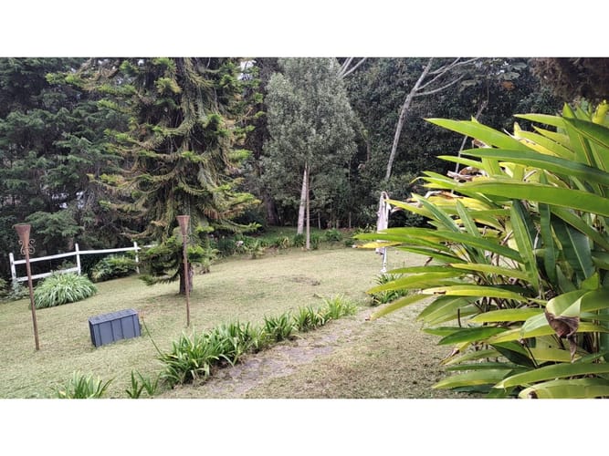 Finca en venta en Santa Elena, Medellín, 220 m² · foto 2 de 13