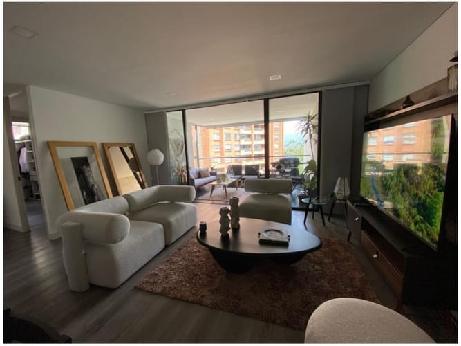 Apartamento de 2 alcobas en venta en Los Balsos, Medellín, 108 m² · foto 2 de 20