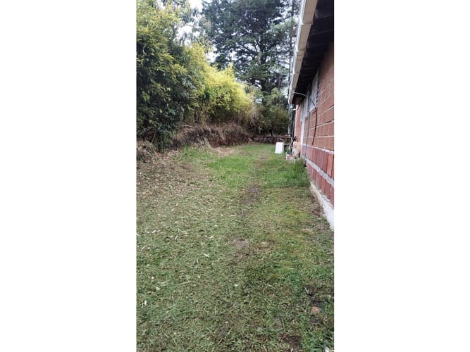 Finca en venta en Santa Elena, Medellín, 220 m² · foto 8 de 13