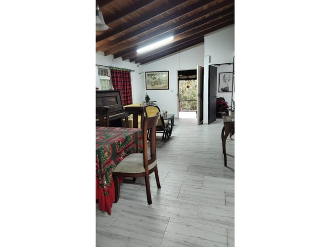 Finca en venta en Santa Elena, Medellín, 220 m² · foto 12 de 13