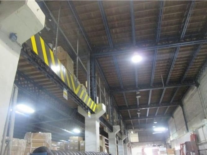 Bodega en venta en Zona Industrial No. 3, Itagüí, 1672 m² · foto 2 de 10