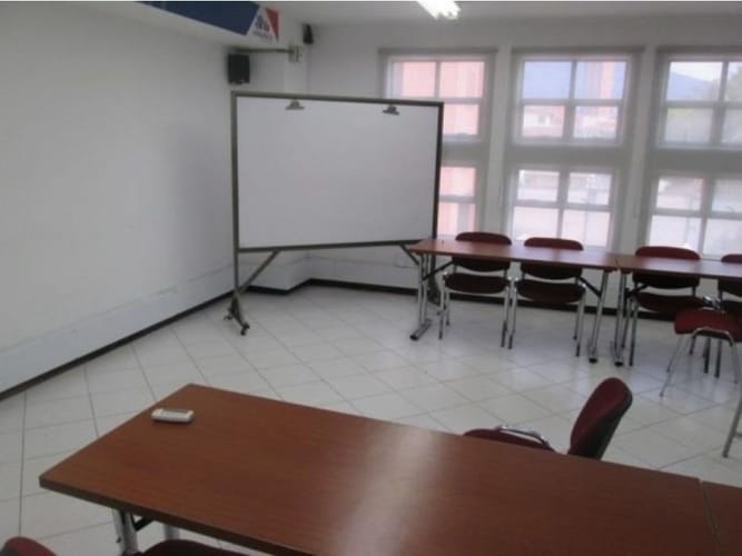 Bodega en venta en Zona Industrial No. 3, Itagüí, 1672 m² · foto 4 de 10