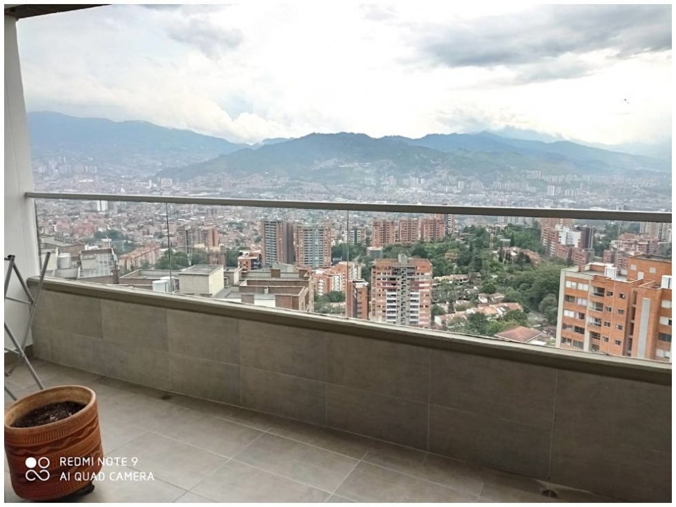 Apartamento en venta en Loma Del Chocho, Envigado · foto 2 de 24