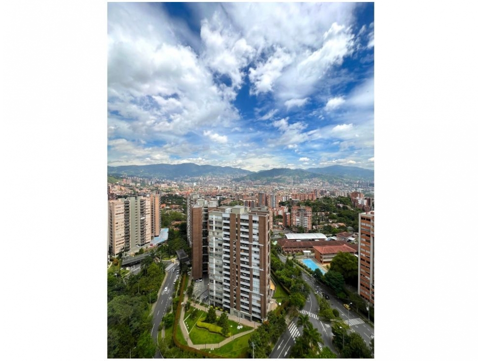 Apartamento en venta en Loma Del Chocho, Envigado · foto 6 de 24