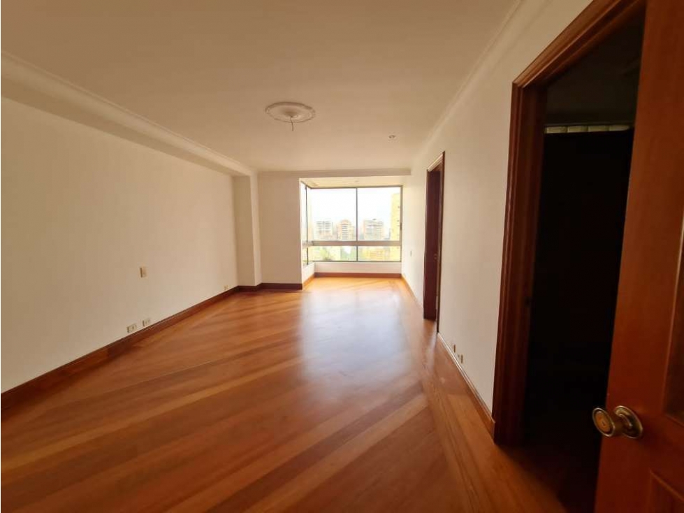 Apartamento en venta en El Poblado, Medellín · foto 13 de 20