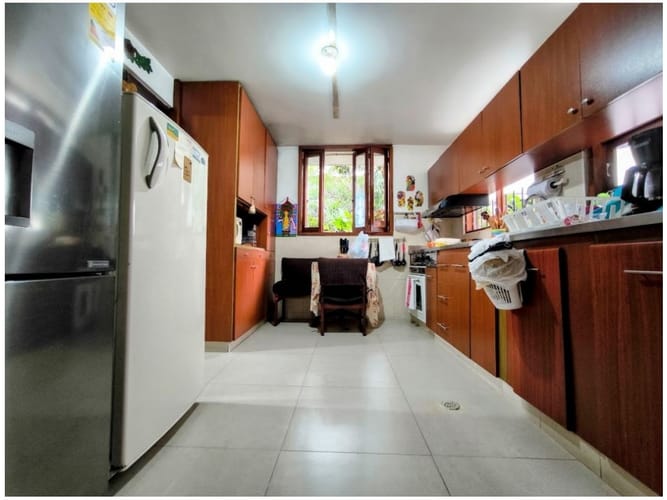 Casa de 6 alcobas en venta en San Joaquin, Medellín, 700 m² · foto 7 de 19