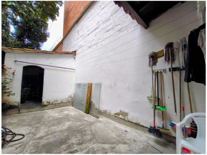 Casa de 6 alcobas en venta en San Joaquin, Medellín, 700 m² · foto 17 de 19