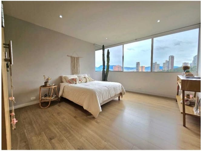 Apartamento de 3 alcobas en venta en El Diamante No. 2, Medellín, 267 m² · foto 9 de 17