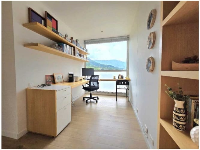Apartamento de 3 alcobas en venta en El Diamante No. 2, Medellín, 267 m² · foto 11 de 17