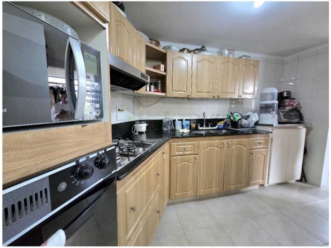 Apartamento de 2 alcobas en venta en El Poblado, Medellín, 134 m² · foto 7 de 15