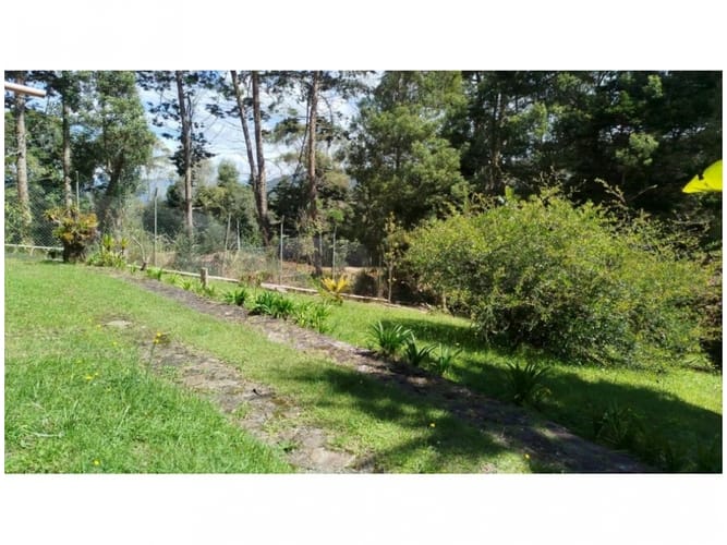Finca en venta en Santa Elena, Medellín, 220 m² · foto 5 de 18