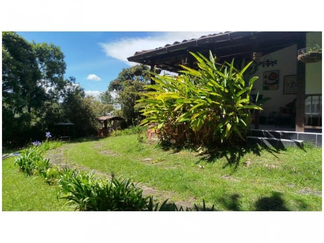 Finca en venta en Santa Elena, Medellín, 220 m² · foto 15 de 18