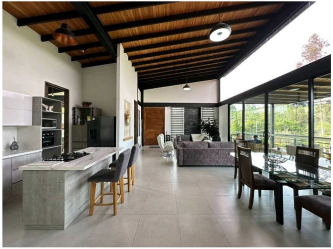 Casa de 3 alcobas en venta en Pantanillo, El Retiro, 308 m² · foto 5 de 20