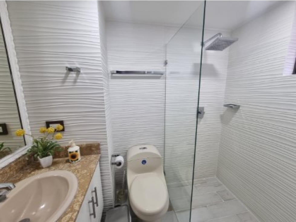 Apartamento en venta en El Poblado, Medellín · foto 11 de 16