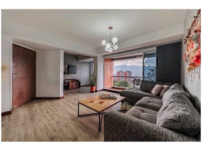 Apartamento de 3 alcobas en venta en Loma Del Esmeraldal, Medellín, 132 m² · foto 6 de 24