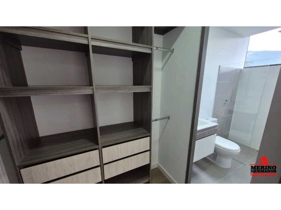 Apartamento en venta en Loma De Las Brujas, Envigado · foto 20 de 24