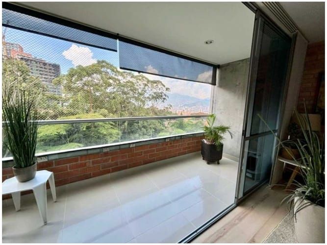 Apartamento de 4 alcobas en venta en Loma Del Chocho, Envigado, 126 m² · foto 5 de 16