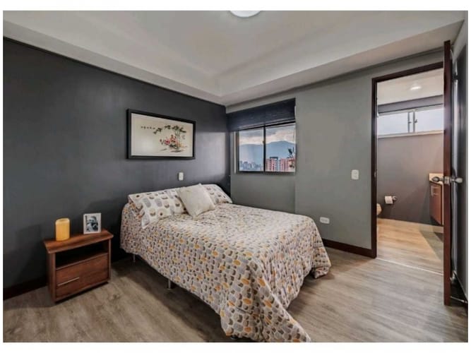 Apartamento de 3 alcobas en venta en Loma Del Esmeraldal, Medellín, 132 m² · foto 15 de 24