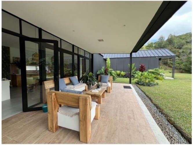 Casa de 3 alcobas en venta en Pantanillo, El Retiro, 306 m² · foto 4 de 24