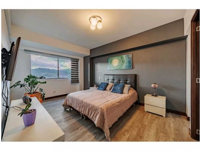 Apartamento de 3 alcobas en venta en Loma Del Esmeraldal, Medellín, 132 m² · foto 22 de 24