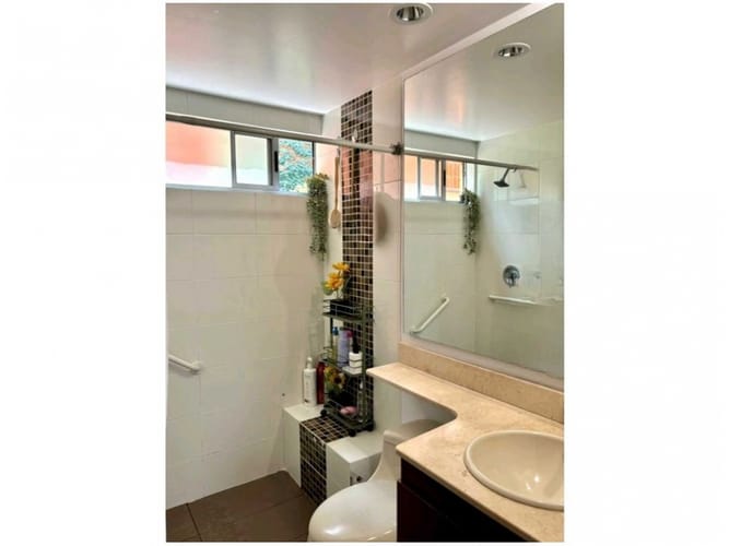 Apartamento de 4 alcobas en venta en Loma Del Chocho, Envigado, 126 m² · foto 16 de 16