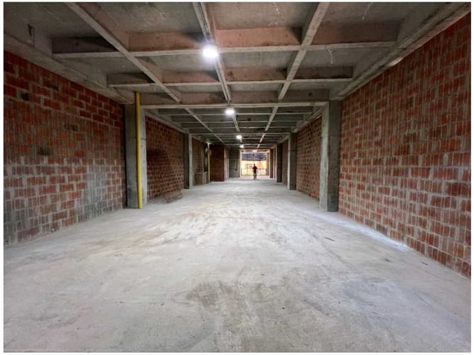 Bodega en venta en Trinidad, Medellín, 672 m² · foto 3 de 12