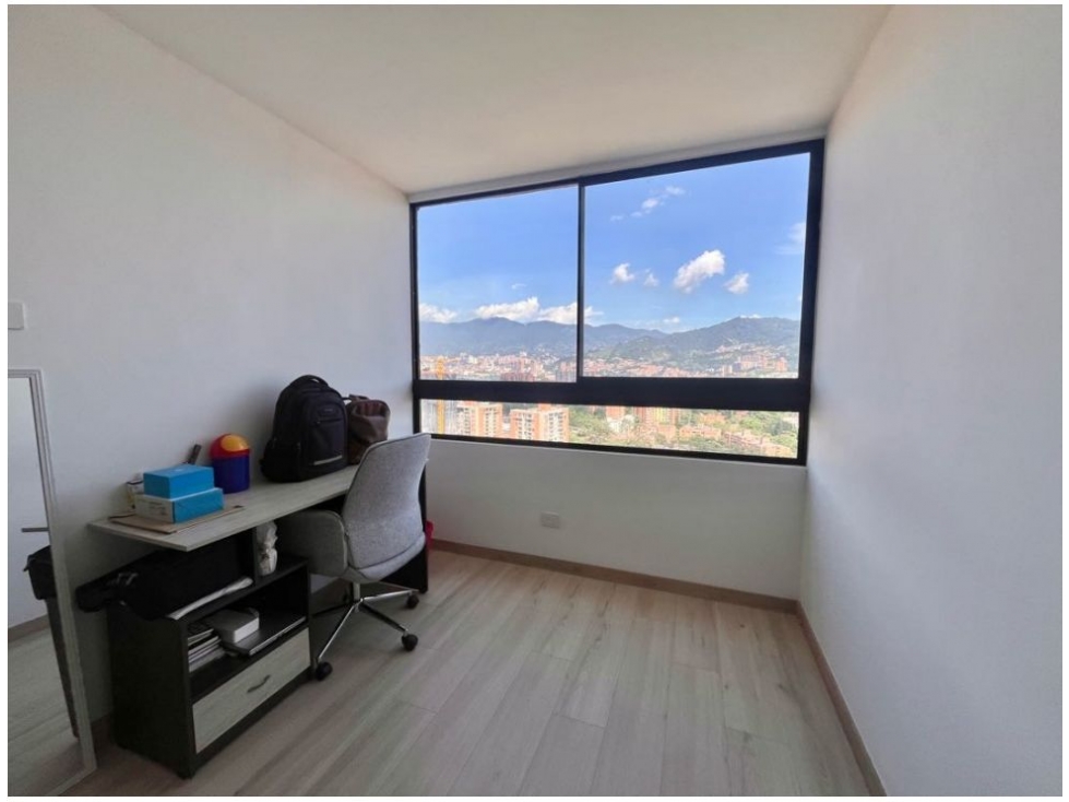 Apartamento en venta en Loma Linda, Envigado · foto 12 de 16