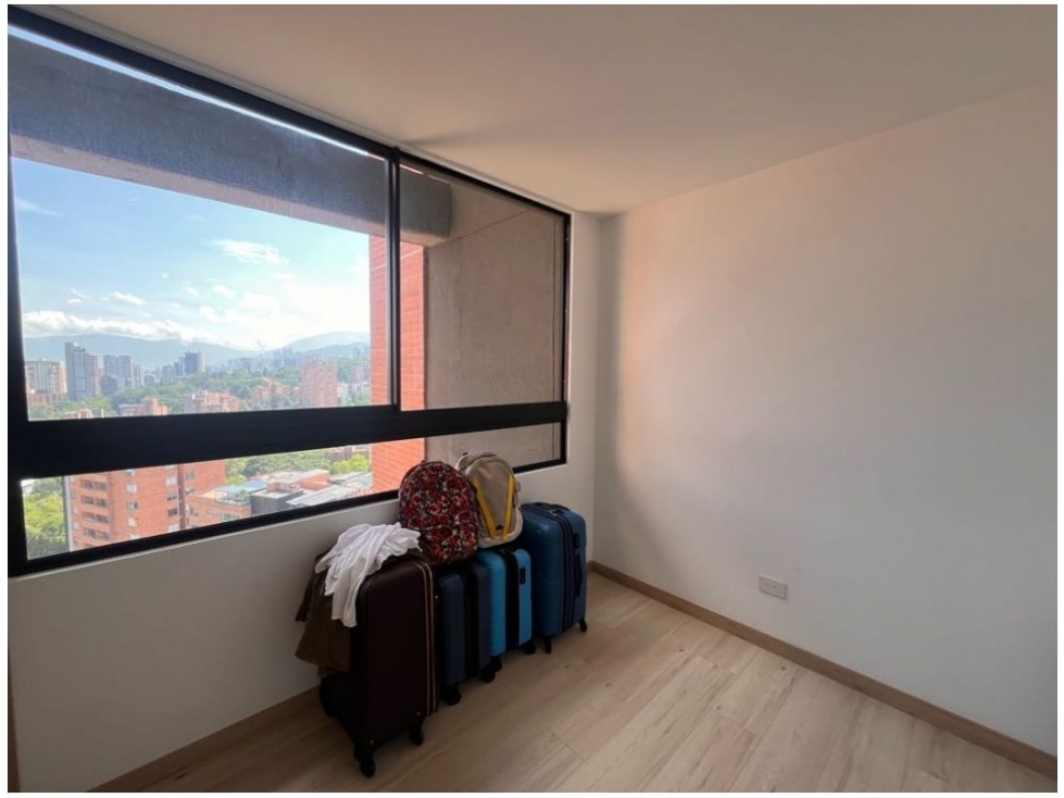Apartamento en venta en Loma Linda, Envigado · foto 13 de 16