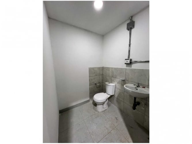 Bodega en venta en Trinidad, Medellín, 672 m² · foto 12 de 12