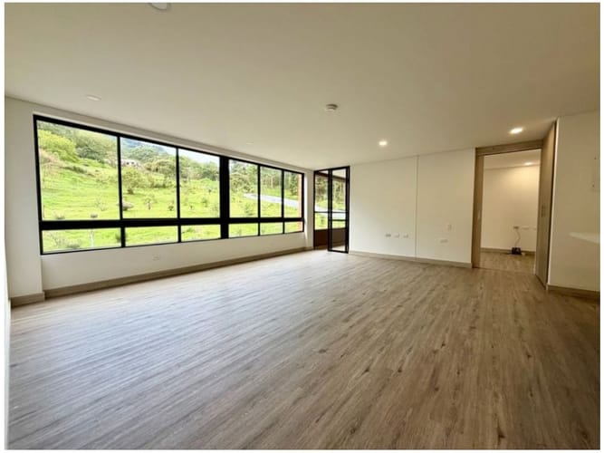 Apartamento en venta en Escobero, Envigado · foto 3 de 18