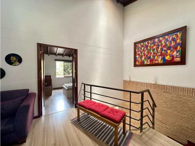 Casa de 3 alcobas en venta en Loma Benedictinos, Envigado, 174 m² · foto 12 de 15