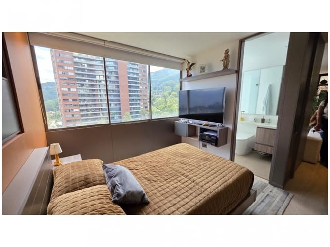 Apartamento de 2 alcobas en venta en El Tesoro, Medellín, 109 m² · foto 12 de 19