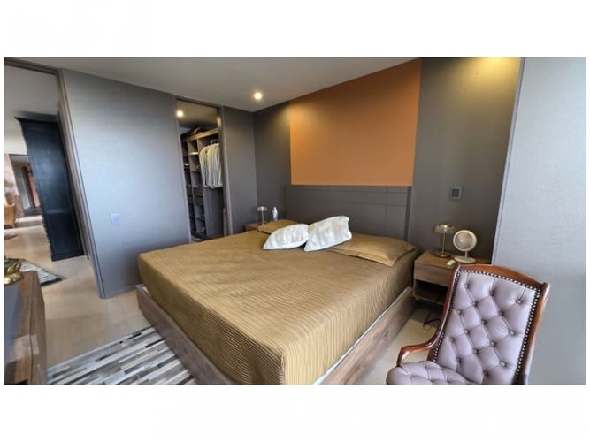 Apartamento de 2 alcobas en venta en El Tesoro, Medellín, 109 m² · foto 14 de 19