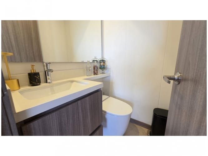Apartamento de 2 alcobas en venta en El Tesoro, Medellín, 109 m² · foto 17 de 19