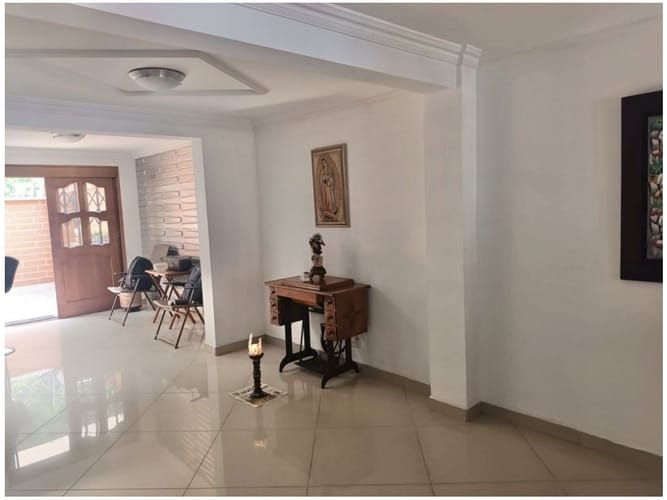Casa de 4 alcobas en venta en El Rodeo, Medellín, 220 m² · foto 6 de 22