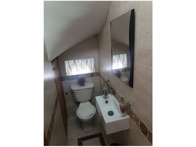 Casa de 4 alcobas en venta en El Rodeo, Medellín, 220 m² · foto 18 de 22