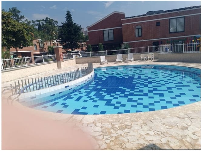 Casa de 4 alcobas en venta en El Rodeo, Medellín, 220 m² · foto 22 de 22