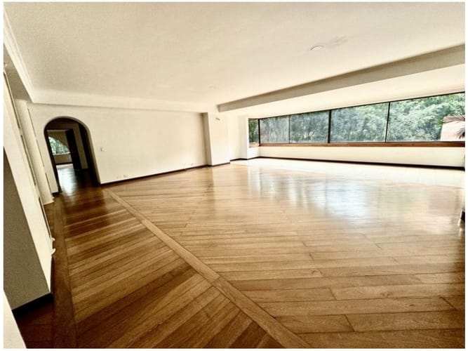 Apartamento de 3 alcobas en venta en Los Balsos, Medellín, 232 m² · foto 23 de 24