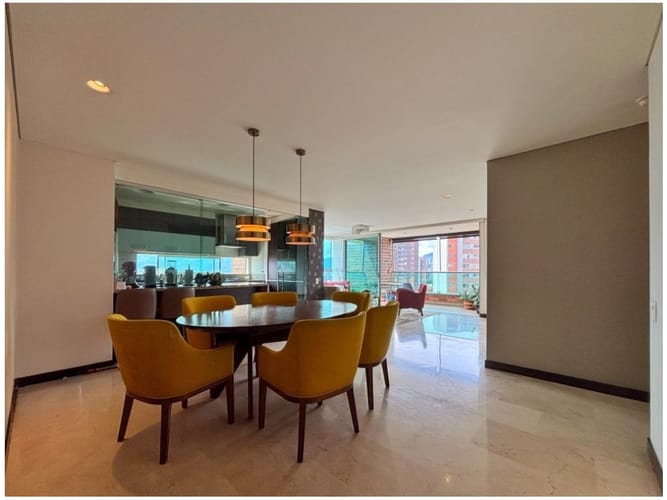 Apartamento de 3 alcobas en venta en Santa María De Los Ángeles, Medellín, 150 m² · foto 2 de 22