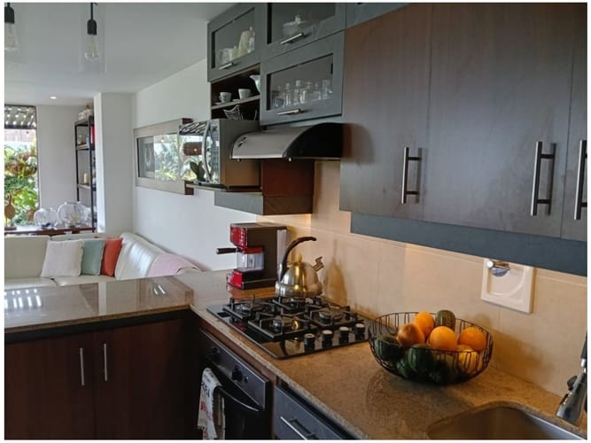 Casa de 3 alcobas en venta en El Esmeraldal, Envigado, 208 m² · foto 7 de 24